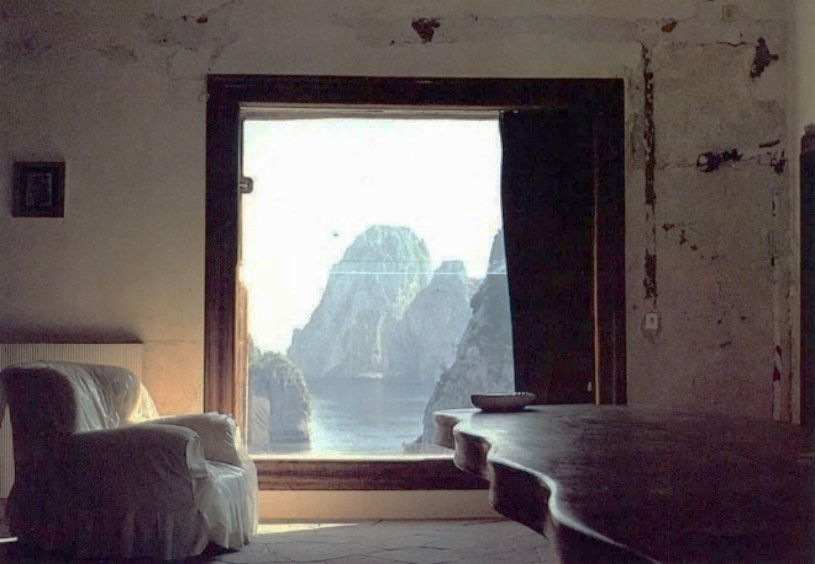 Fig. 12 – Interiorul camerei de zi a vilei Malaparte – fotografie din revista Domus nr.605 (aprilie 1980)